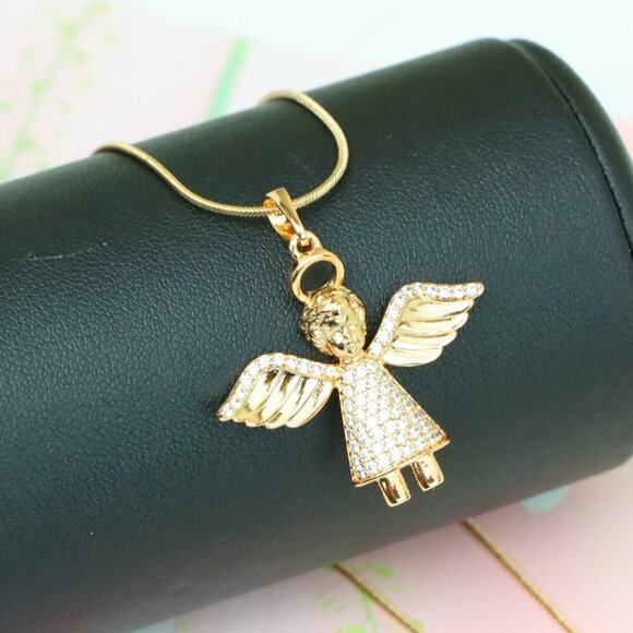 "Sparkling Angel Rose Gold Pendant with Wings and Halo, XPPT1212 - Picture 6 of 12